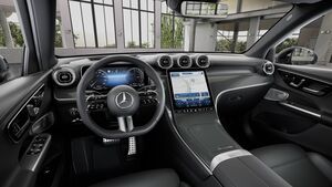 MERCEDES-BENZ GLC 400 e 4MATIC DIGI/HUD/PANO/AMG/AIRMATIC/360