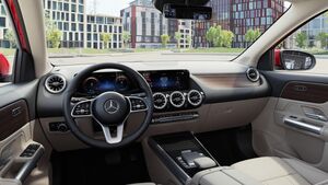 MERCEDES-BENZ EQA 350 4M AMG/ PANO/DIS/AHK/LED/360/20ZOLL