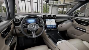 MERCEDES-BENZ GLC 220 d 4M AUT Kam. KeyLess KlimaA LM Navi PDC