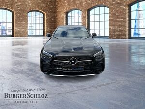 MERCEDES-BENZ E 300 de Limousine PANO/LEDER/MULTI/DAB