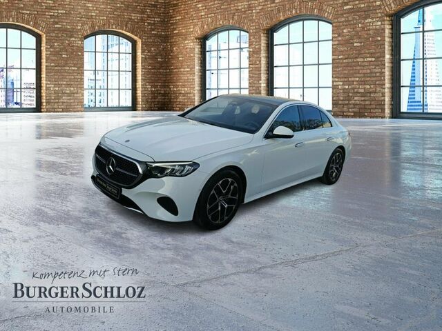 MERCEDES-BENZ E 220 d 4M LED/NAVI/KAMERA/PANO 