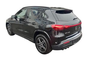 MERCEDES-BENZ EQA 300 4M AMG/AHK/KAMERA/LED