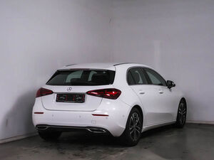 MERCEDES-BENZ A 180 NAVI/LED/KAMERA