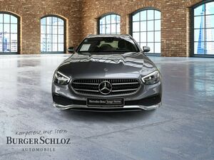 MERCEDES-BENZ E 400 T d 4MATIC ACC AHK AUT Akustikglas Kam. LM