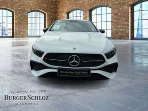 MERCEDES-BENZ A 180 AMG AUT DynLicht Fernlichtass. Kam. KlimaA