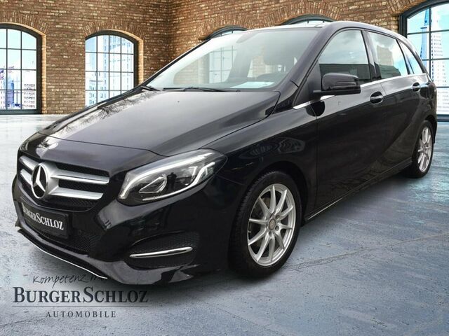 MERCEDES-BENZ B 200 AHK AUT Kam. KlimaA LED LM Navi PDC Pano