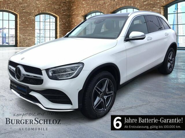 MERCEDES-BENZ GLC 300 de 4M AMG ACC AUT Kam. KeyLess KlimaA LM 