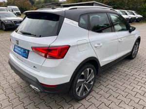 SEAT Arona FR 1.0 TGI CNG Erdgas Navi LED ACC 18 Kamera PLA...