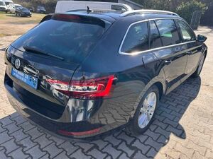 SKODA Superb Combi Style 2.0 TDI DSG Panoramadach Navi Columbus...