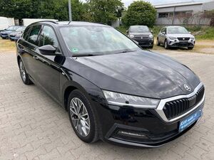 SKODA Octavia Combi Tour 1.5 G-Tec CNG Erdgas AHK Navi ACC 4xSHZ...