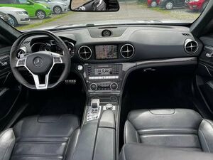 MERCEDES-BENZ SL 63 AMG Magic AMG Drivers Package Airscarf ......