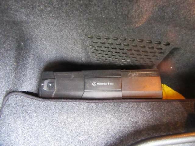 MERCEDES-BENZ CLK 320 Cabrio Elegance Leder 17 AMG Windschott Leder...