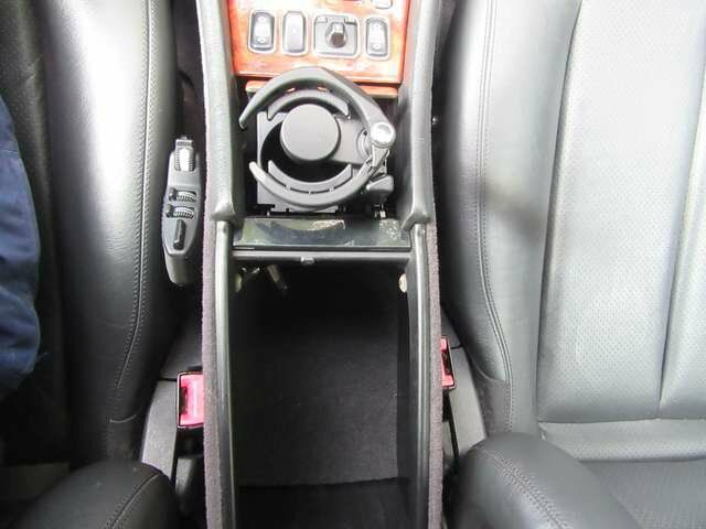 MERCEDES-BENZ CLK 320 Cabrio Elegance Leder 17 AMG Windschott Leder...