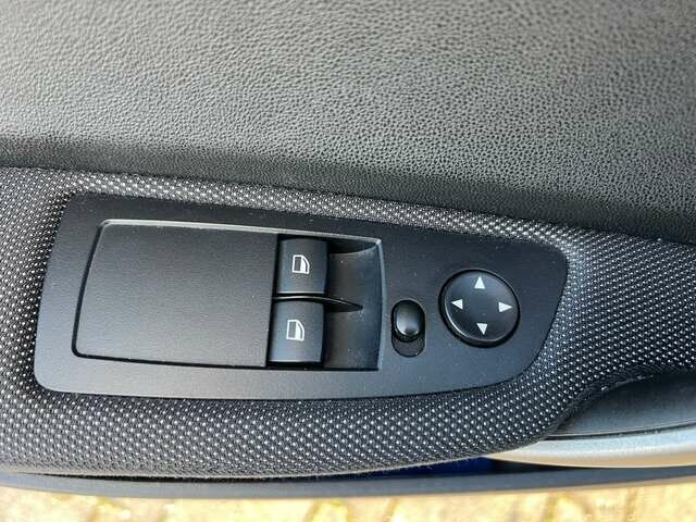 BMW 118 i Advantage Klimaautomatik abnembare AHK ......