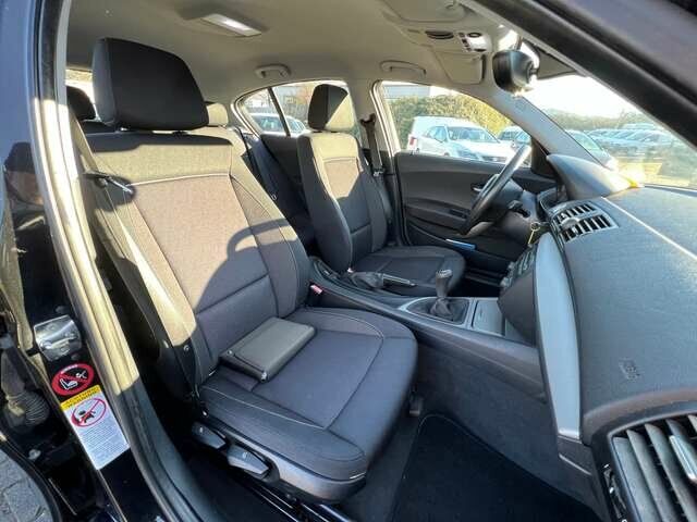 BMW 118 i Advantage Klimaautomatik abnembare AHK ......