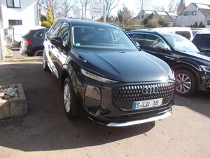 AUDI Q3 1.5 TFSI S-Tronic, 110kw(150PS) Klima Navi Q3