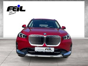 BMW iX1 eDrive20 xLine DAB LED Komfortzg. Shz