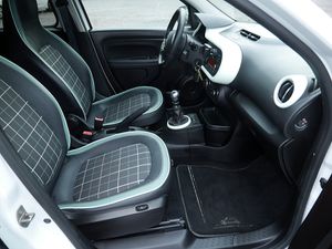 RENAULT Twingo La Parisienne TCe 90