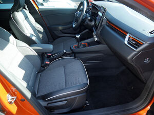 RENAULT Clio Intens TCe 100