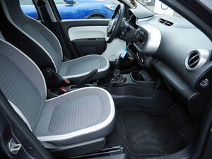 RENAULT Twingo ZEN SCe 65