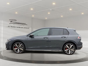 VW Golf VIII 1.5 TSI DSG GTE ACC Matrix Navi Kamera