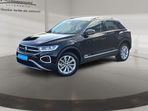 VW T-Roc 2.0 TDI DSG Style AHK ACC Navi Pano LED PDC