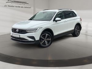 VW Tiguan 1.5 TSI DSG ACC LED Navi Pano SHZ PDC