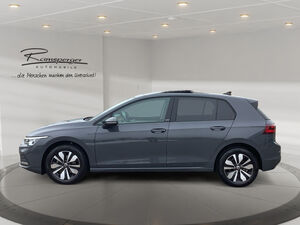 VW Golf VIII 2.0 TDI Move AHK ACC Matrix Pano Kamera