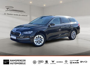 SKODA Octavia Combi 1.5 eTSI DSG Selection ACC LED Navi