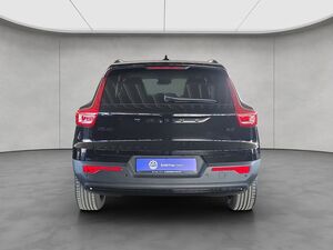 VOLVO XC40 B3 B DKG Plus Black Edition XC40