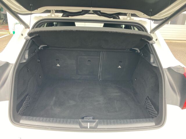 MERCEDES-BENZ GLA 45 AMG 4Matic/Navi/Kamera Ansicht 6 für Fahrzeugdetailseite