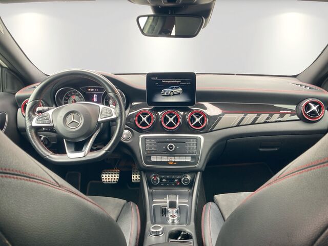 MERCEDES-BENZ GLA 45 AMG 4Matic/Navi/Kamera Ansicht 9 für Fahrzeugdetailseite