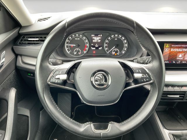 AUDI S4 Avant 3.0 TFSI quattro Ansicht 13 für Fahrzeugdetailseite