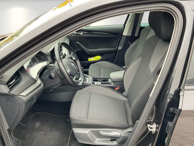 AUDI S4 Avant 3.0 TFSI quattro Ansicht 8 für Fahrzeugdetailseite