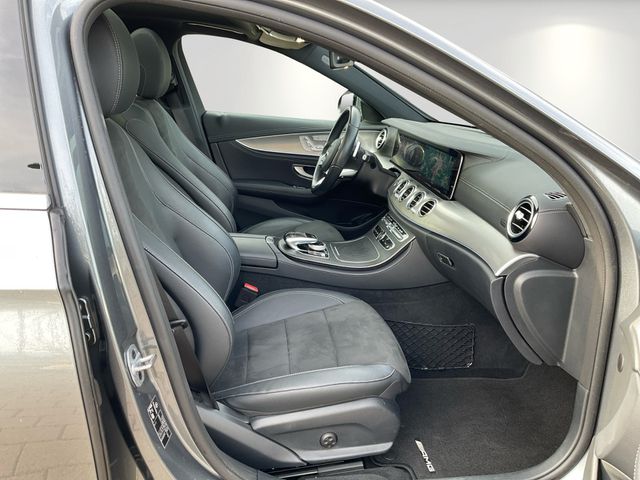 SKODA Octavia 2.0 TDI Combi Ambition Ansicht 15 für Fahrzeugdetailseite