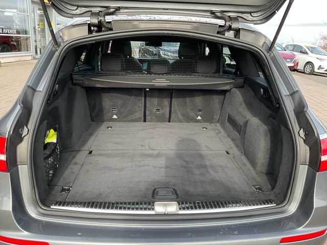 SKODA Octavia 2.0 TDI Combi Ambition Ansicht 6 für Fahrzeugdetailseite