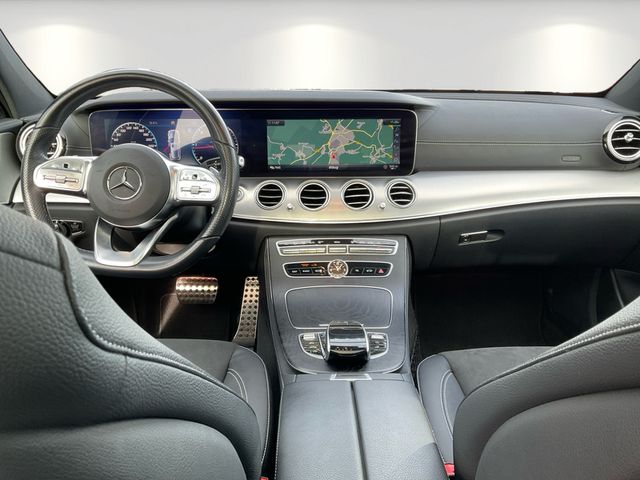 SKODA Octavia 2.0 TDI Combi Ambition Ansicht 9 für Fahrzeugdetailseite