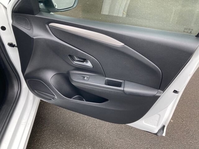 PEUGEOT 3008 Hybrid 225 GT Ansicht 17 für Fahrzeugdetailseite