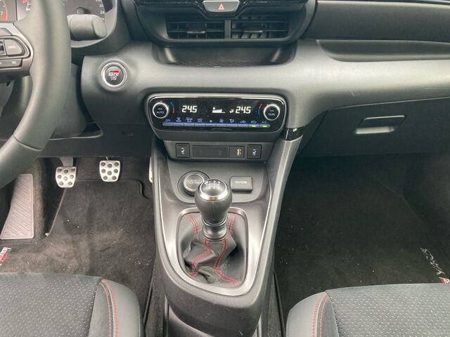 VOLVO V60 R Design Ansicht 10 für Fahrzeugdetailseite