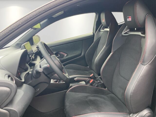 VOLVO V60 R Design Ansicht 8 für Fahrzeugdetailseite