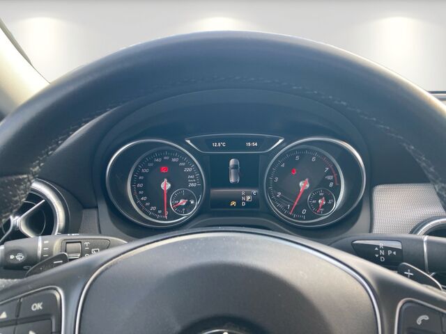 RENAULT Rafale Esprit Alpine E-Tech Plug-in 300 Ansicht 12 für Fahrzeugdetailseite