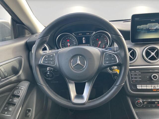 RENAULT Rafale Esprit Alpine E-Tech Plug-in 300 Ansicht 13 für Fahrzeugdetailseite