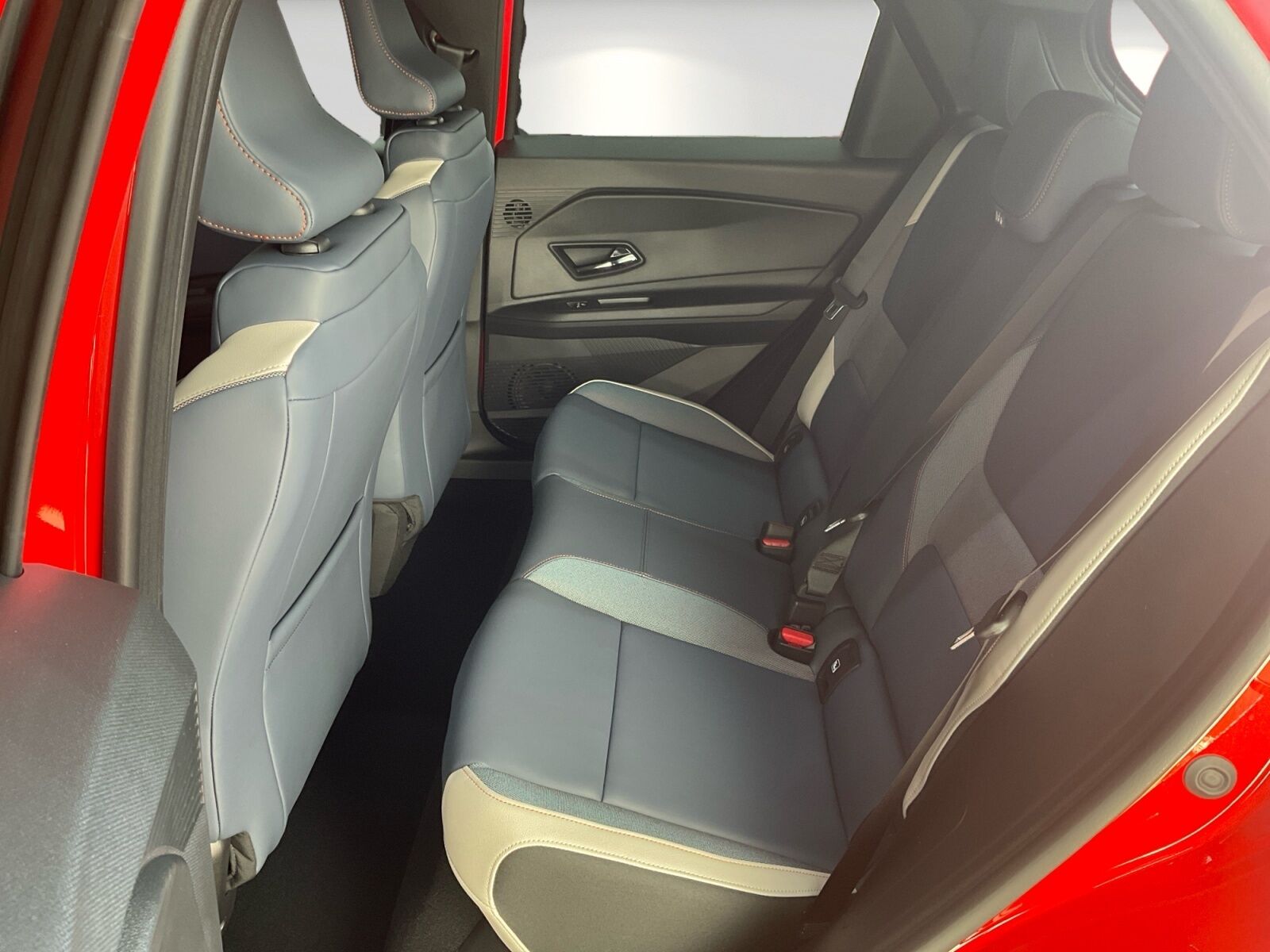 NISSAN Micra BEV Evolve 52 kWh Ansicht 7 für Fahrzeugdetailseite