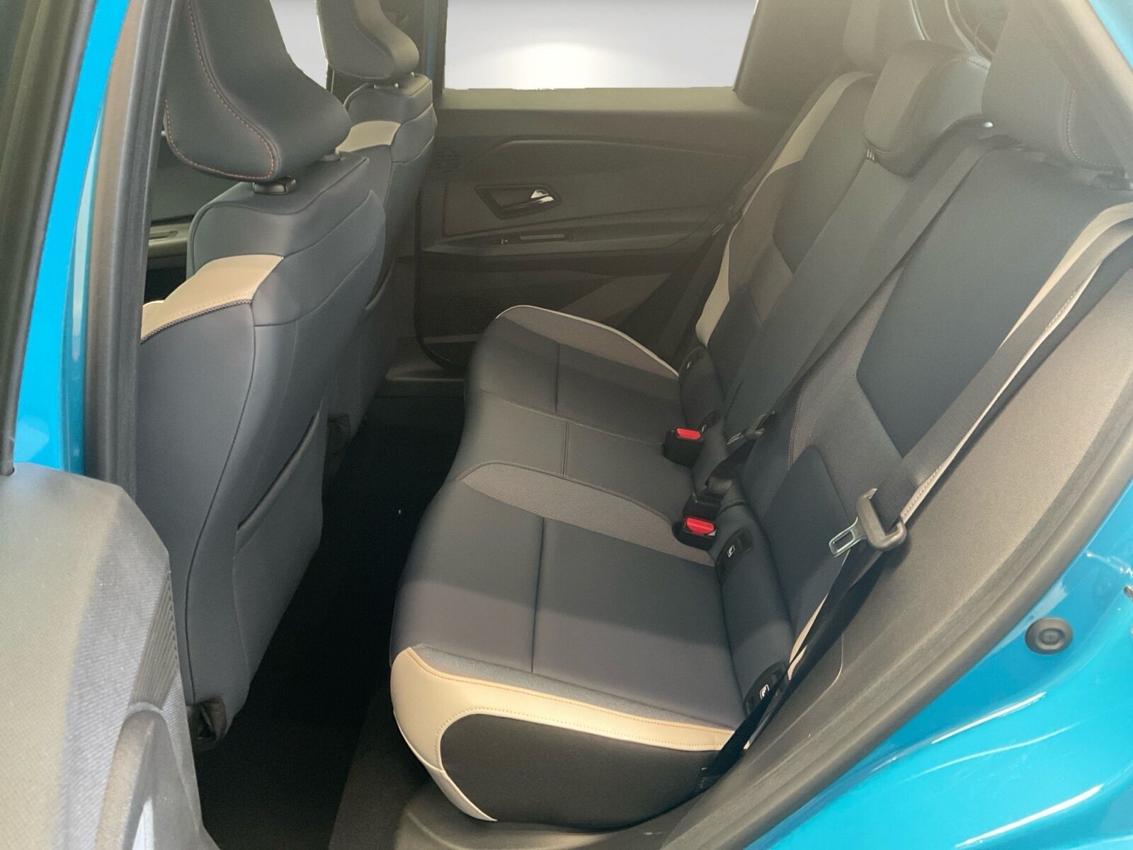NISSAN Micra BEV Evolve 52 kWh Ansicht 7 für Fahrzeugdetailseite