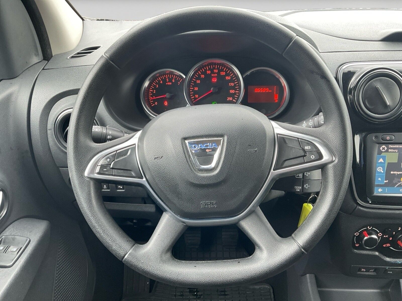 DACIA Lodgy Comfort SCe 100 5-Sitzer/Navi/Klima Ansicht 13 für Fahrzeugdetailseite