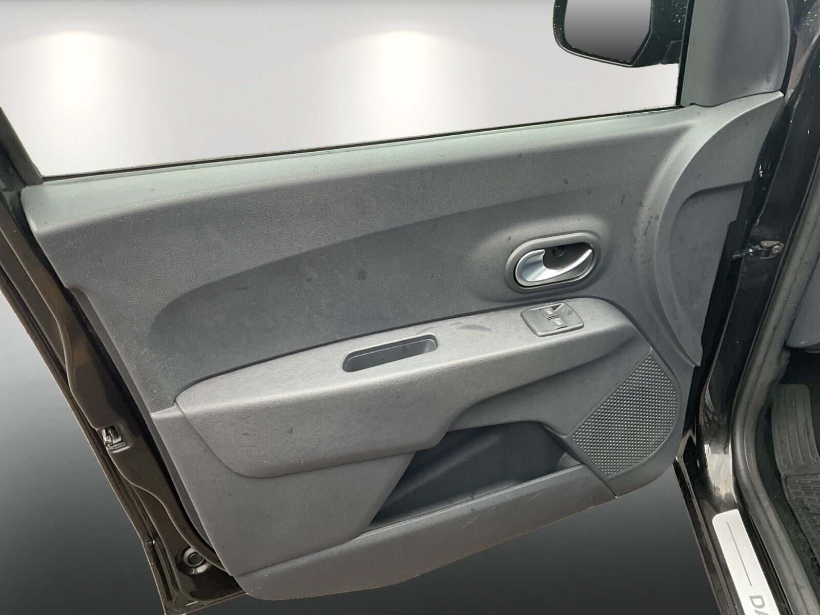 DACIA Lodgy Comfort SCe 100 5-Sitzer/Navi/Klima Ansicht 14 für Fahrzeugdetailseite