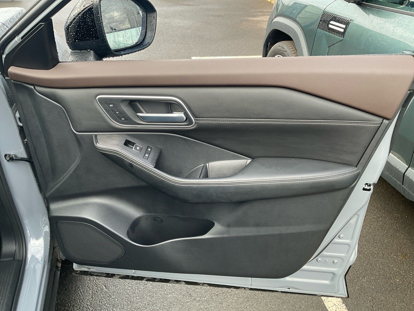 NISSAN X-Trail 1.5 VC-T e-Power Tekna+e-4ORCE/Navi/Kam. Ansicht 17 für Fahrzeugdetailseite