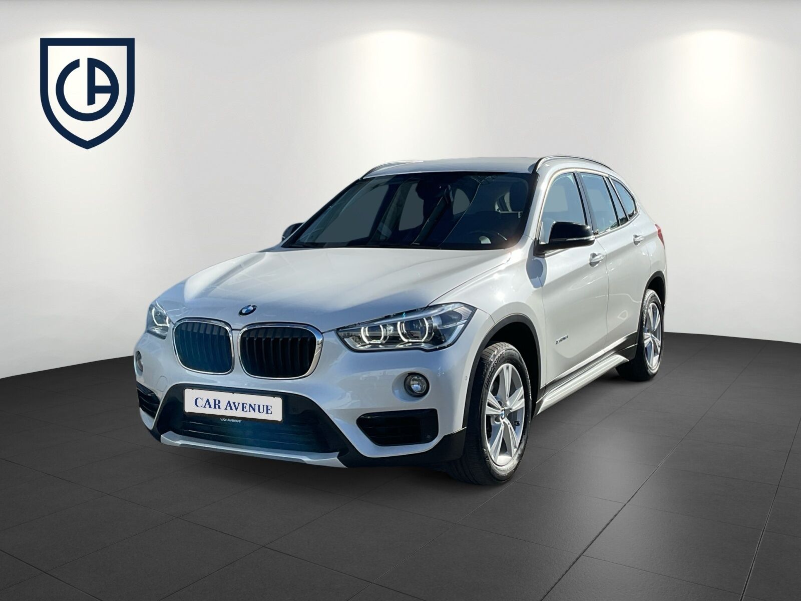 BMW X1 sDrive18i Sport Line/Navi/Kamera/Sitzh.