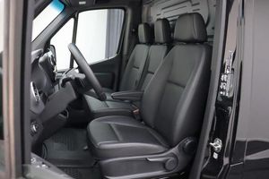 MERCEDES-BENZ Andere