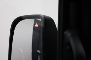 MERCEDES-BENZ Andere